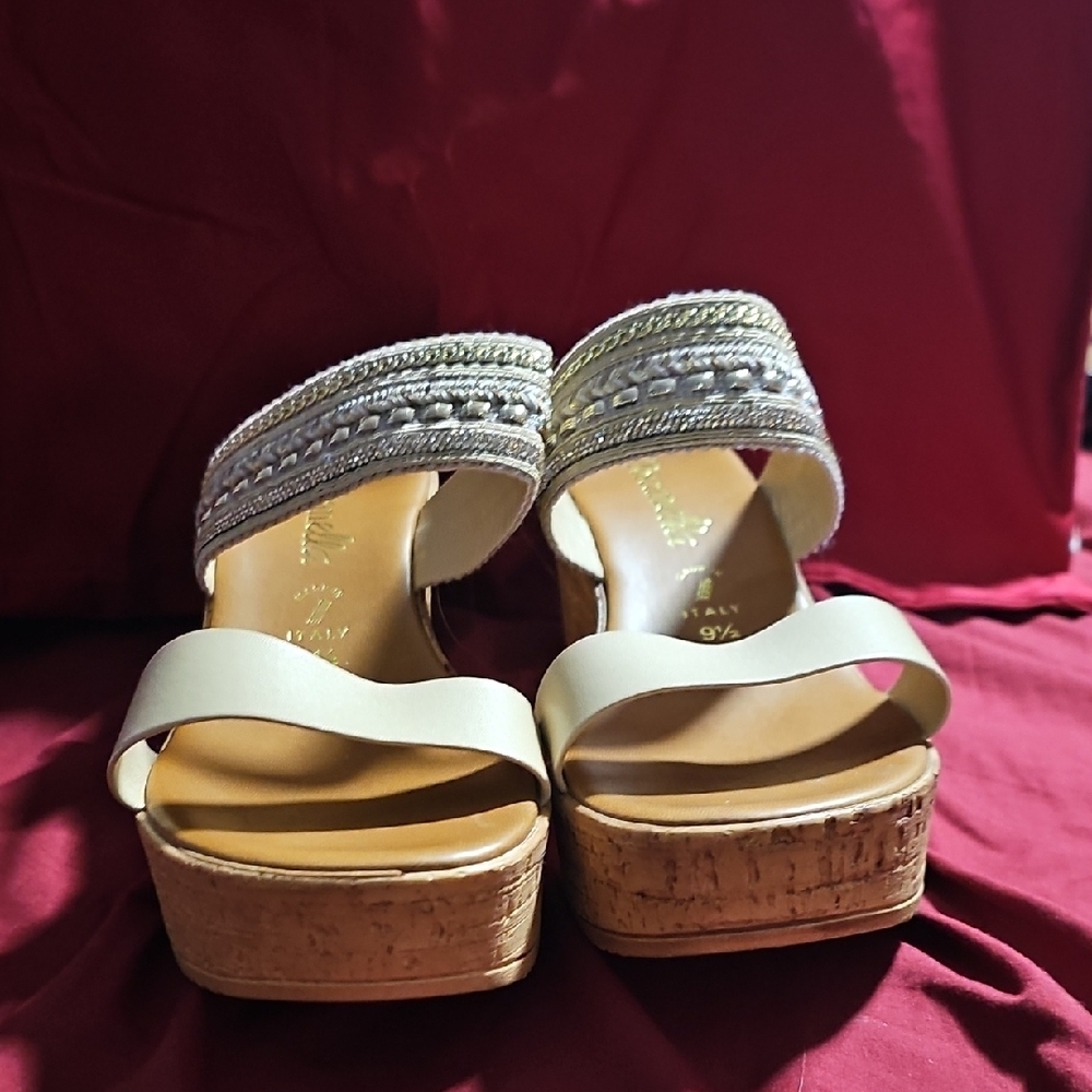 Tan and Cream Platform Sandals with Cushioned Insole